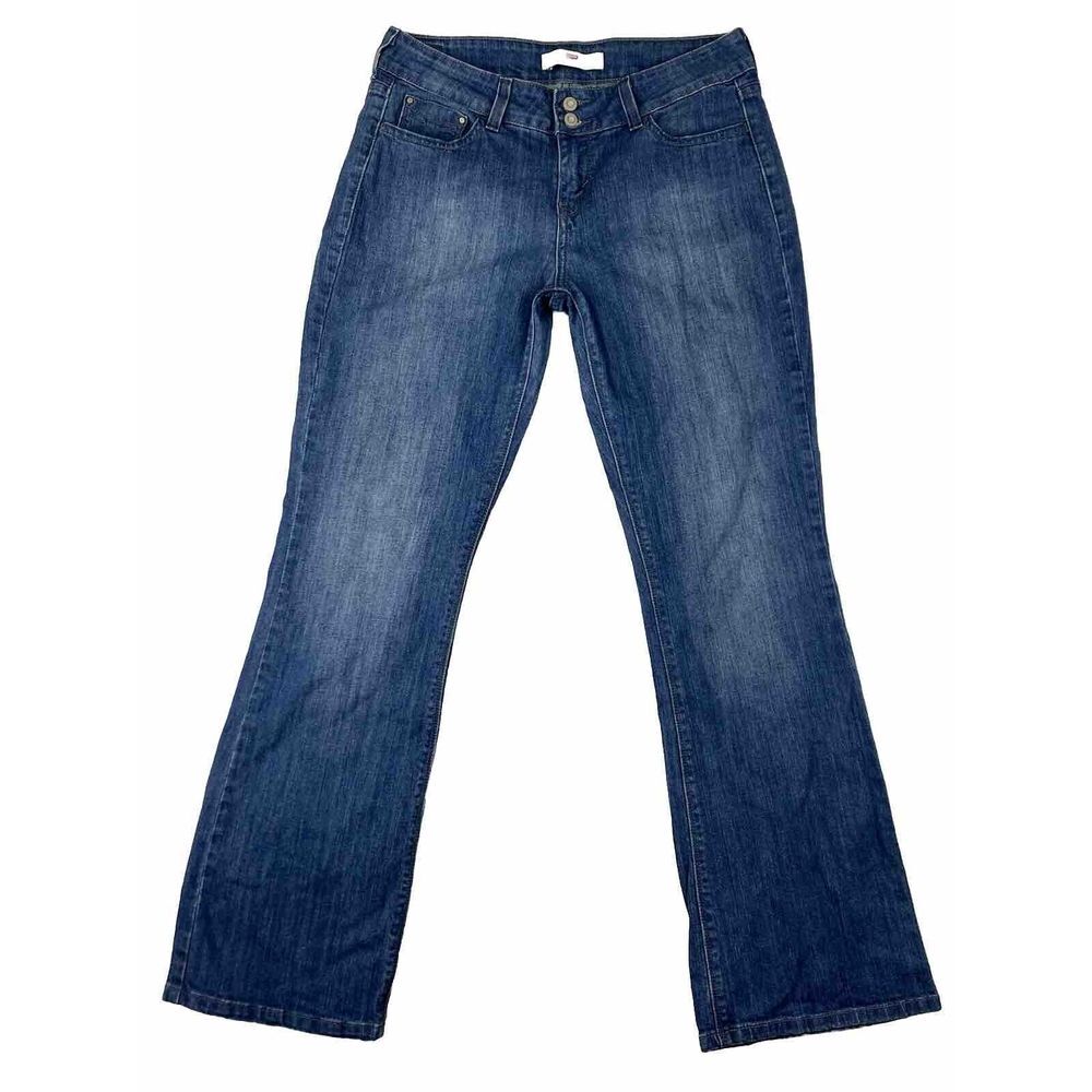 Levi's 526 Slender Boot Womens Mid Rise‎ Jeans Medium Wash Flap Pockets Size 6M